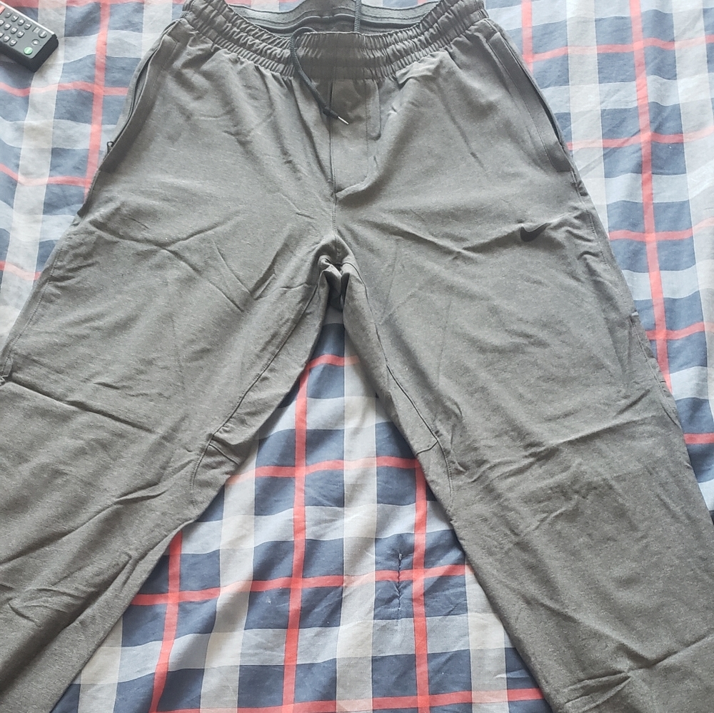 Nike sleek sweats
